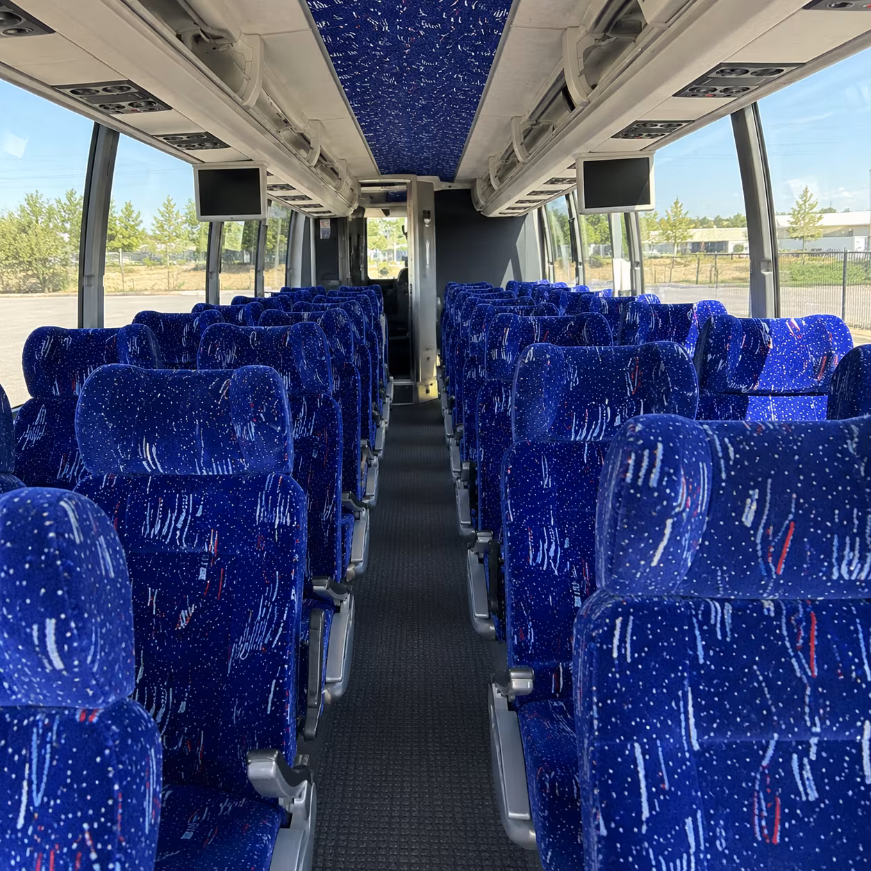 Rent a Bus to Dallas Fort Worth International Airport