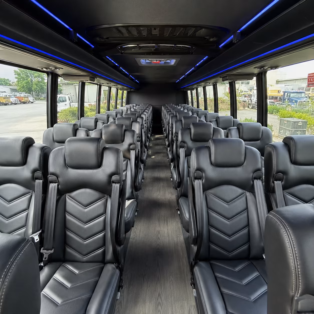 Fort Worth Airport Shuttle & Transportation party bus exterior