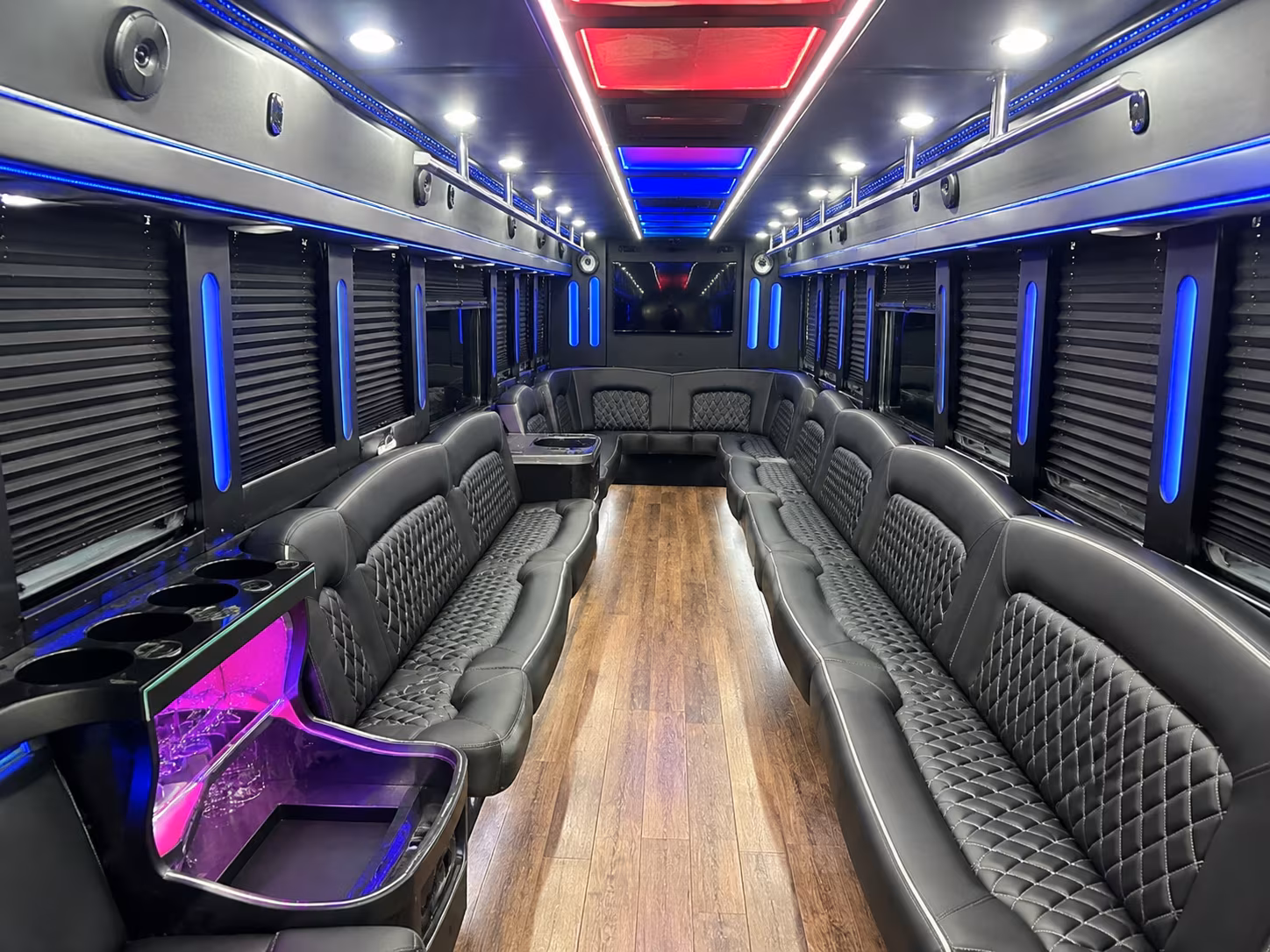 Fort Worth Birthday, Sweet 16, & Quinceañera Transportation party bus exterior